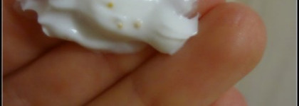 2 крема для тела: Bioderma Nourishing cream & Elizabet Arden Green Tea