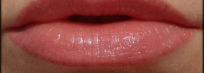 Нежнейшая весенняя помада Chanel Rouge Coco Shine 48 Evasion