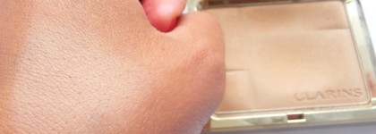 Как мы с пудрой подружились! Пудра Clarins Ever Matte Shine Control Mineral Powder Compact №2 (transparent medium)– Компактная пудра с матирующим эффектом