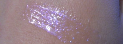 Праздничные огоньки с Блеском для губ Golden Rose Multicolor Diamonds Lipgloss №08 и Golden Rose Diamonds Body Face Powder оттенок 103