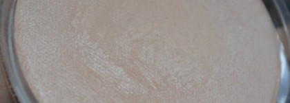 Запеченная пудра L'ambre «Touch of Luxury» в оттенке #01