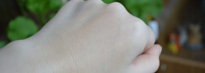 Тональный флюид Chanel Vitalumiere Aqua SPF 15 оттенок 20 Beige