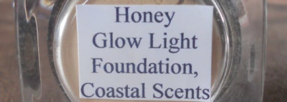 Как я пришла к минеральной косметике: минеральная основа Honey Glow Light Coastal Scent
