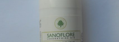 Уход за кожей вокруг глаз: Clarins, Olay и Sanoflore