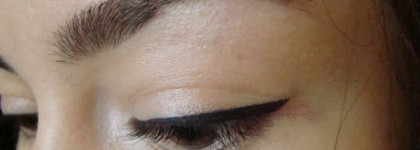 Гелевая подводка Mac Fluidline Eye-liner Gel оттенок Blacktrack