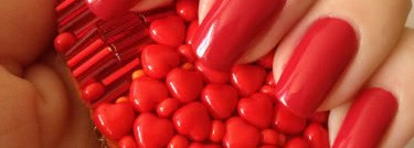 Красная роза -эмблема любви