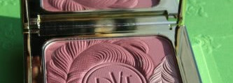 Румяна из рождественской лимитированной коллекции Dita Golden Vintage Blusher от Artdeco