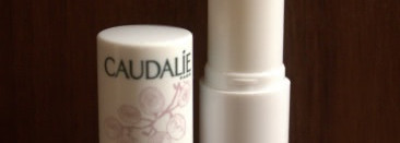 История о двух бальзамах для губ: Caudalie и Bioderma