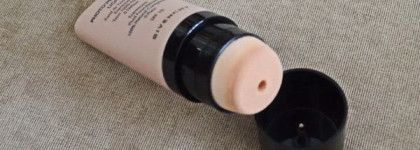 Сияние с тональным кремом Givenchy Photo Perfexion Light Spf10  в оттенке 3 - Light Sand