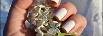 Фарфоровые ногти с YSL La Laque Couture Blanc Symboliste 26