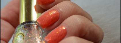 Три топа: Dance Legend Сияющее Золото 930, Dance Legend Gold Leaf 24K и Zoya Sparkle Gloss