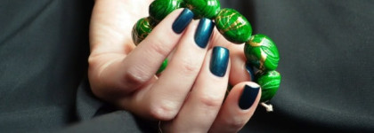 China Glaze Tongue & Chic