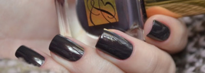 Estee Lauder Pure Color Nail Lacquer Molten Lava