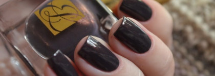 Estee Lauder Pure Color Nail Lacquer Molten Lava