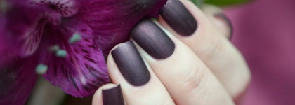 Deborah Lippmann Harem Silks From Bombay 20229