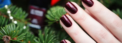 Chanel Le Vernis Nail Colour Malice #637