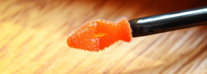 Масло-бальзам для губ с оттеночным эффектом YSL Volupte Tint-In-Oil Nourishing Lip Oil Colour Enhancer #7 Crush Me Orange