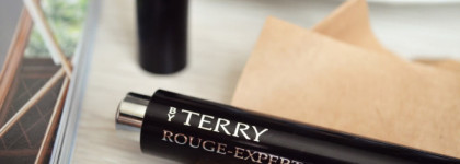 Click - Touch - Smile. By Terry Rouge Expert Click-Stick #10 Garnet Glow