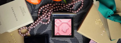 Burberry Silk and Bloom Blush Palette