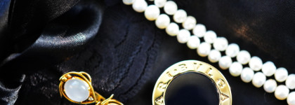 Bvlgari Splendida Jasmin Noir Edp. Между ангелом и бесом