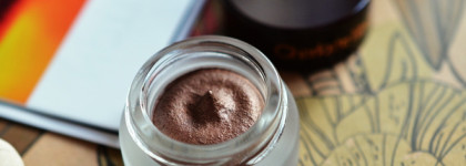 Charlotte Tilbury Eyes To Mesmerise Mona Lisa