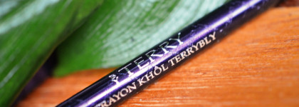 By Terry Crayon Khol Terrybly #8 Emerald Evasion
