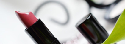 Rouge Bunny Rouge Dazzling Sip #093 Specks of Cerise