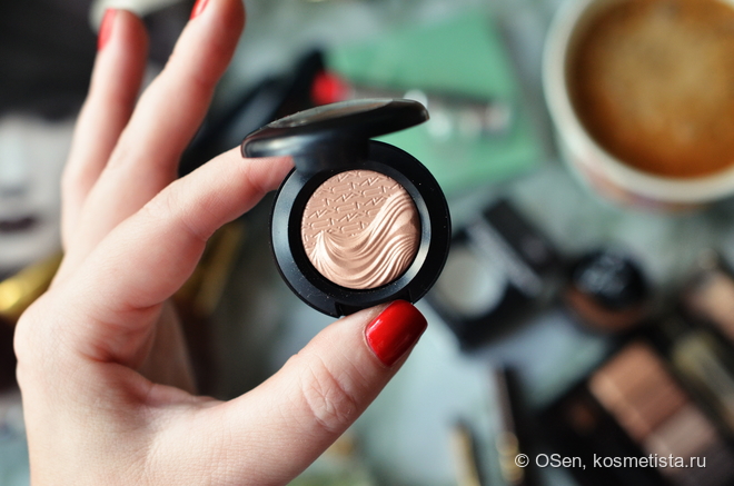 3 варианта использования A Natural Flirt от MAC