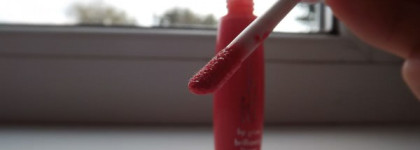 Блеск от Avon colorTrend в цвете Orange Crush