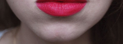 Mac Matte Lipstick, оттенки La Vie En Rouge, D for Danger, Diva