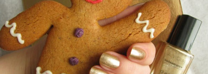 Претендент на новогодний маникюр - Avon Golden Vision