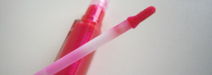 Revlon ColorBurst Lipgloss #060 Adorned