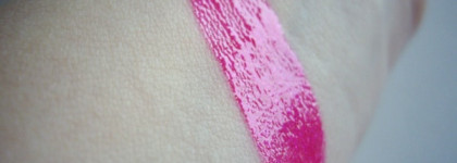 Revlon ColorBurst Lipgloss #060 Adorned