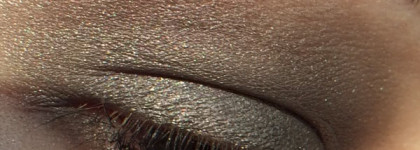 NYX Hot Singles Eyeshadows #hs17 dressed to kill | fashion victim
