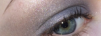 NYX Hot Singles Eyeshadows #hs17 dressed to kill | fashion victim
