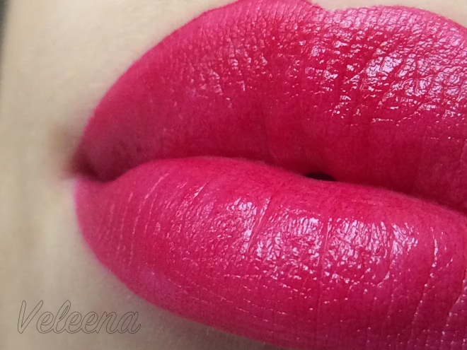 Прекрасная, но красная ли? Bronx Colors Legendary Lipstick LL06 Hot Red