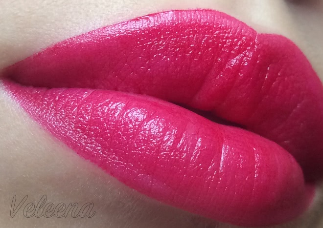 Прекрасная, но красная ли? Bronx Colors Legendary Lipstick LL06 Hot Red