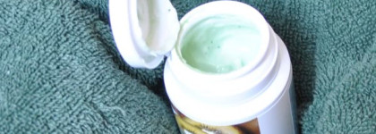 Питательная Маска для лица Missha Kiwi Yogurt Pack : "Пожалуйста, не ешь меня!"