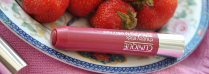 Clinique Chubby Stick Moisturizing Lip Colour Balm 07(super strawberry) - моё клубничное лето