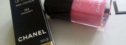 Любимый цвет Барби или Chanel Le Vernis 165 Organdy