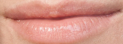 Блески для губ Paese Cosmetics Art Lipgloss  в оттенках 418 и 419