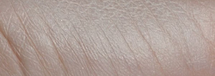 Paese Cosmetics Illuminating Powder в оттенке  01 Champagne