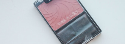 Румяна Wet'n'Wild Color Icon Blusher в оттенке 831E Pearlescent Pink