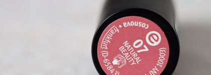 Помада и карандаш для губ от Essence