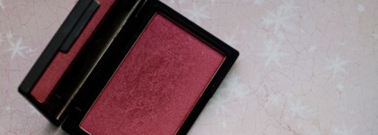 Гранатовые румяна от Sleek