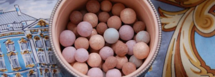 "Светить всегда! Светить везде! Светить и никаких гвоздей! " (Guerlain Meteorites Perles)