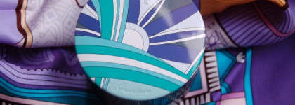 "Светить всегда! Светить везде! Светить и никаких гвоздей! " (Guerlain Meteorites Perles)