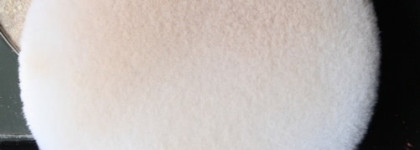 Ванильная планета. Пудра Yllozure Poudre Compacte Multicouleurs Planete, оттенок- 6 Vanille- Vanilla