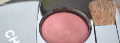 Ужасно привлекательные румяна "Chanel Joues Contraste Powder Blush №63 Plum Attraction "
