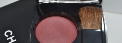Ужасно привлекательные румяна "Chanel Joues Contraste Powder Blush №63 Plum Attraction "